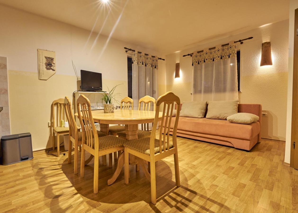 Baredinka Izola Apartment Bagian luar foto